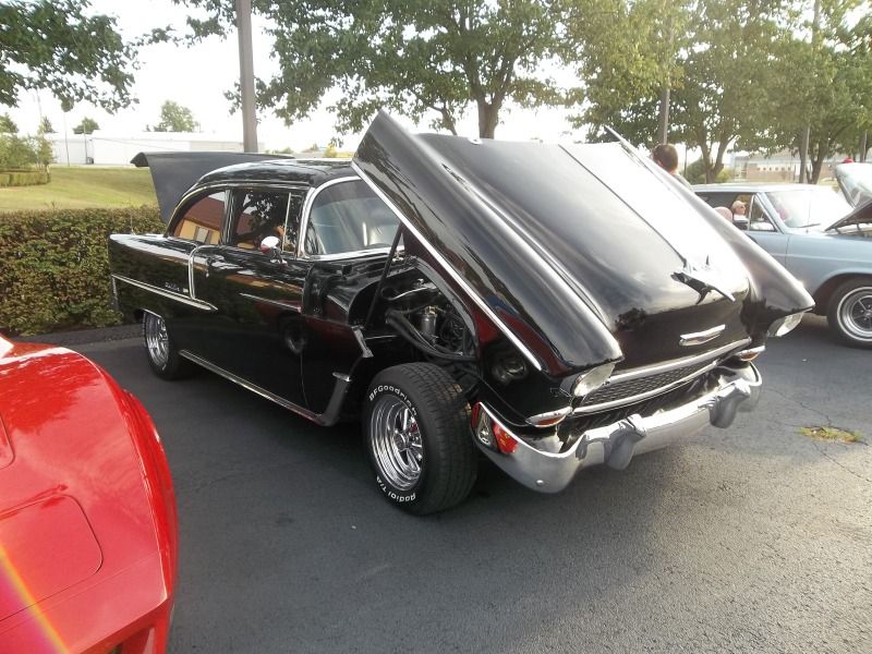 Sutherland Chevrolet car show pics.